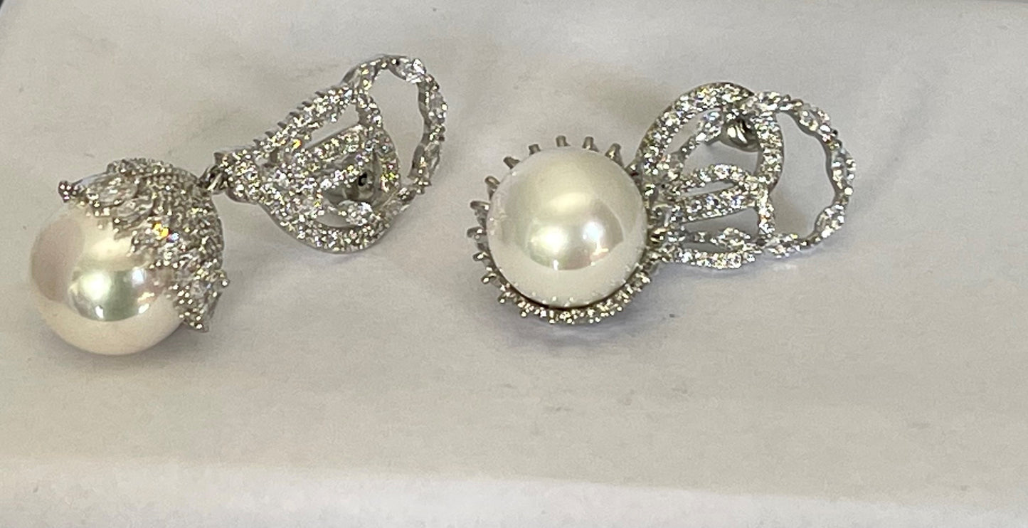 JADE'S JOY - Gorgeous Chandelier style fashion earrings with zirconias and pearl in silver