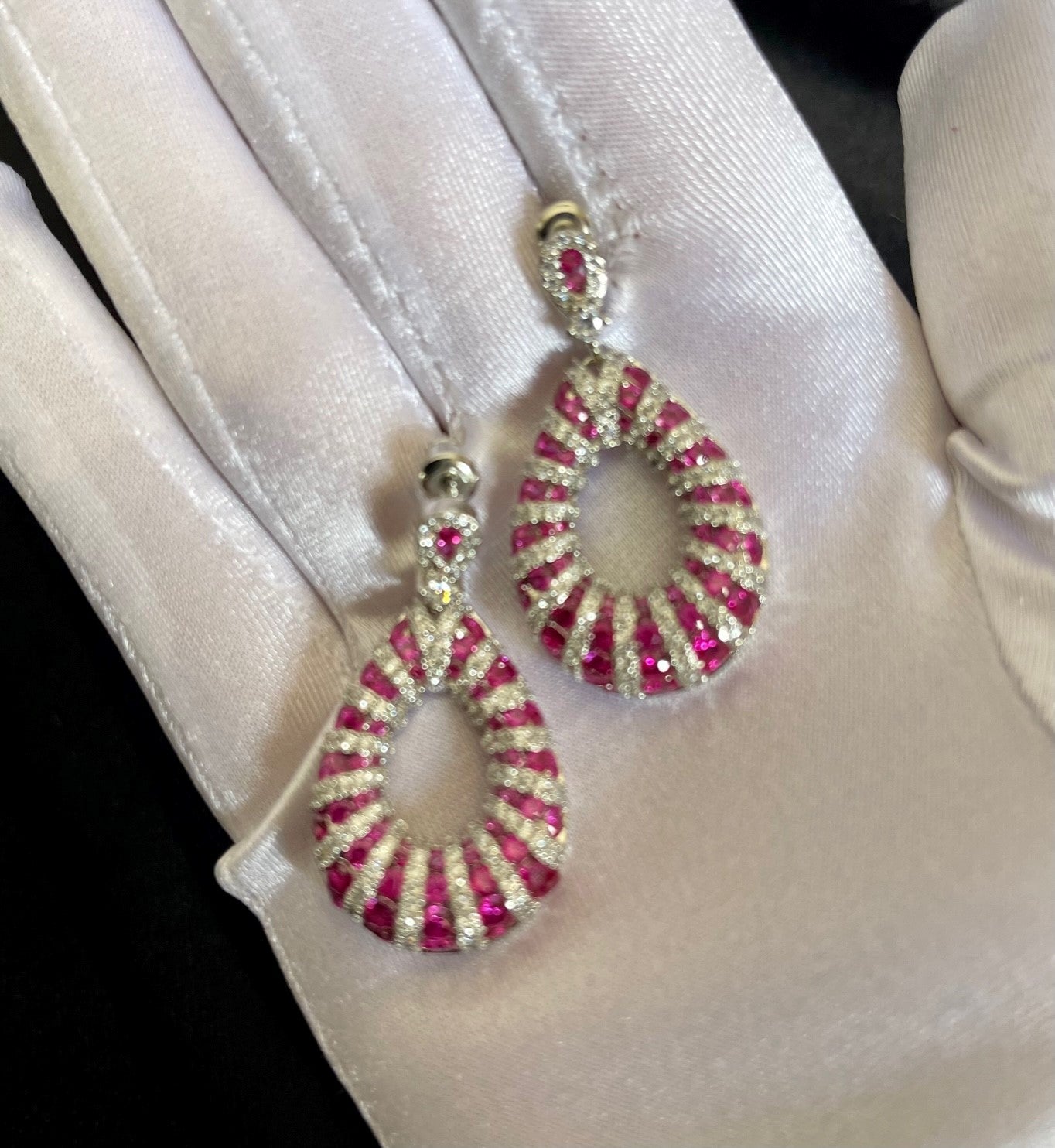 PINKY LINKY - Luxurious Fuchsia Pink Cubic Zirconia Dangle Earrings