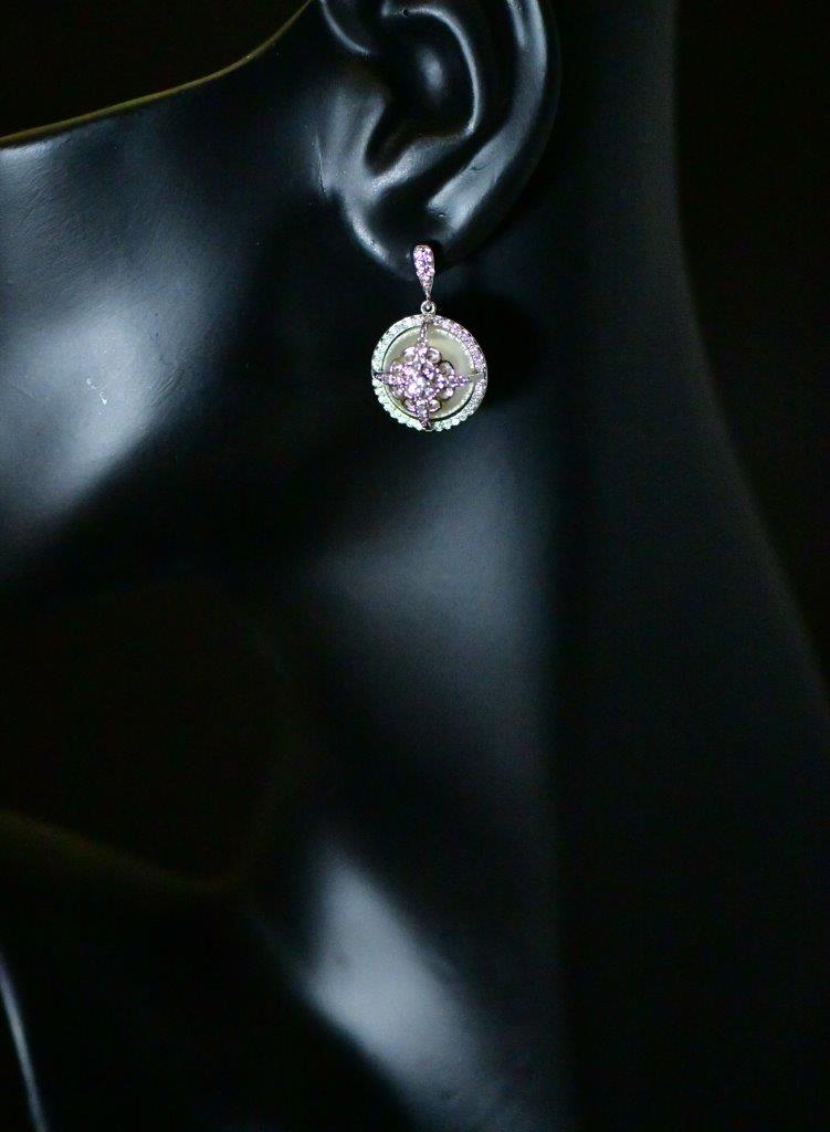 ARCTIC ICE - Large white pearl earring  in a cozy silver wrapping