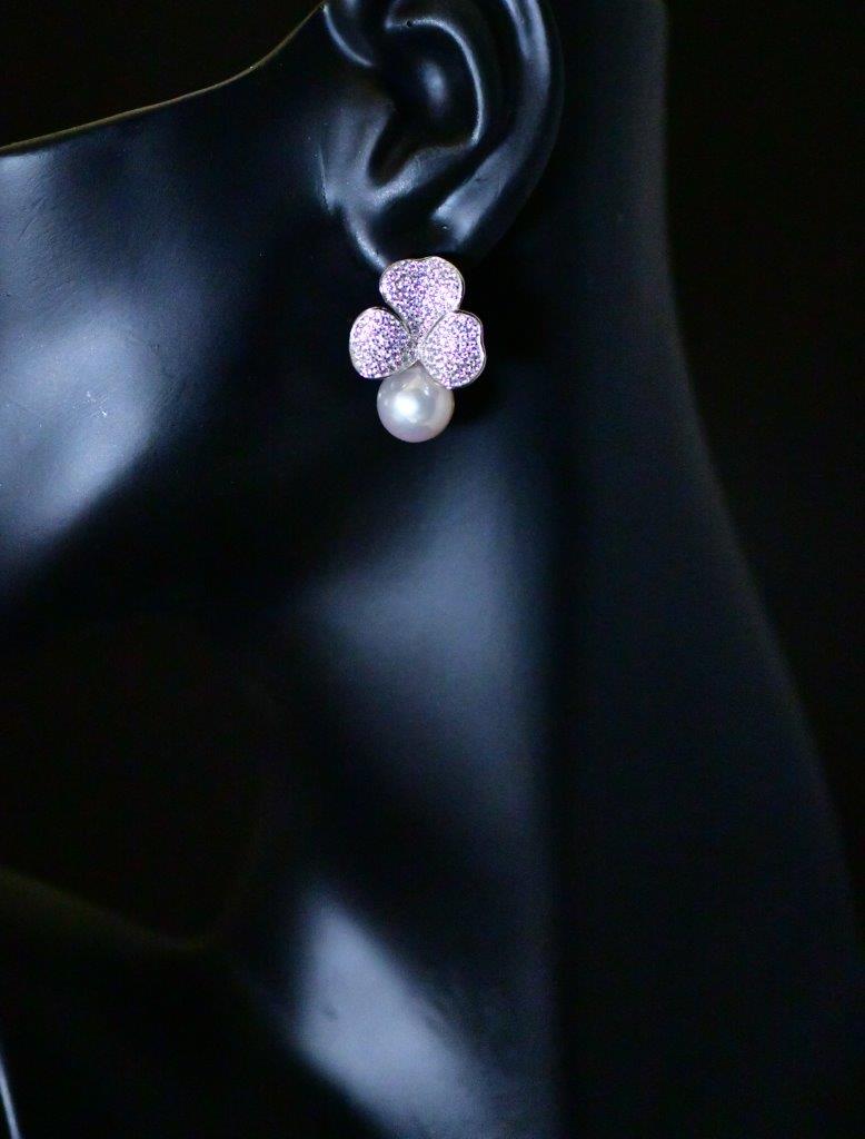 DARLING'S DELIGHT -stunning size 3 leaf clover baroque pearl earring set in 925 Sterling Silver with zirconias