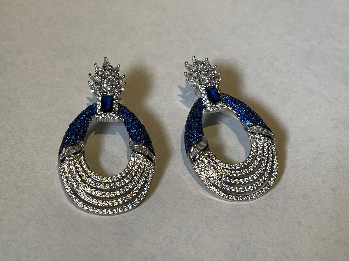 BLUE MOON - Exquisite blue and silver dangling evening earring