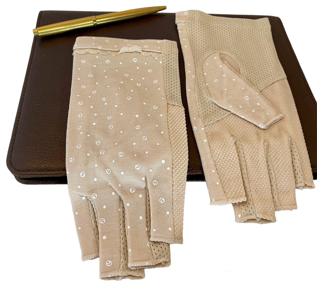 Ladies Half finger driving glove with sun protection level strong